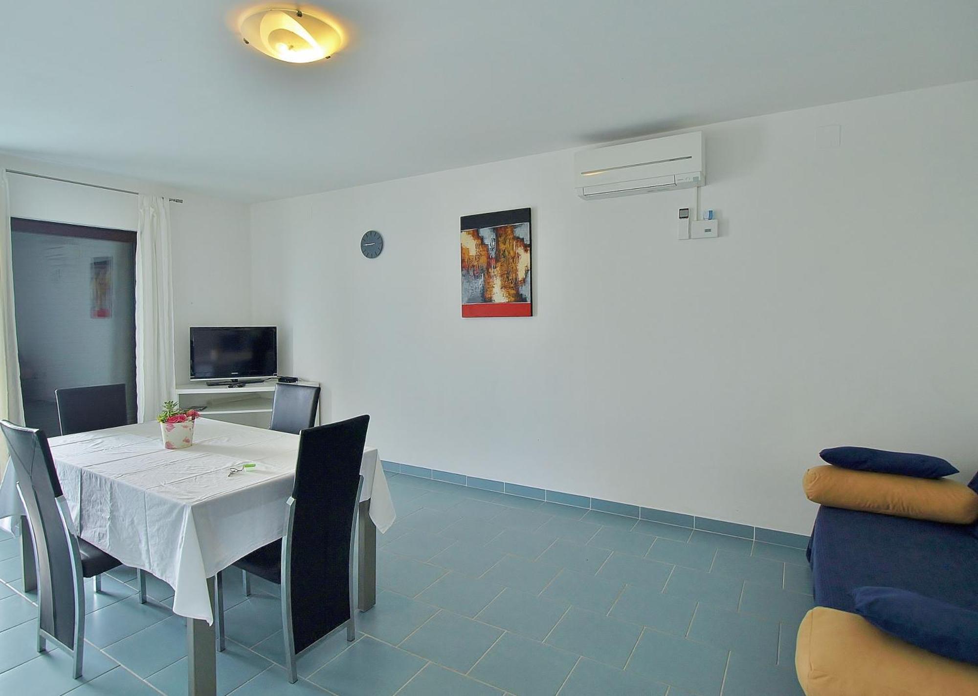 Apartments Eufemija Раб Экстерьер фото