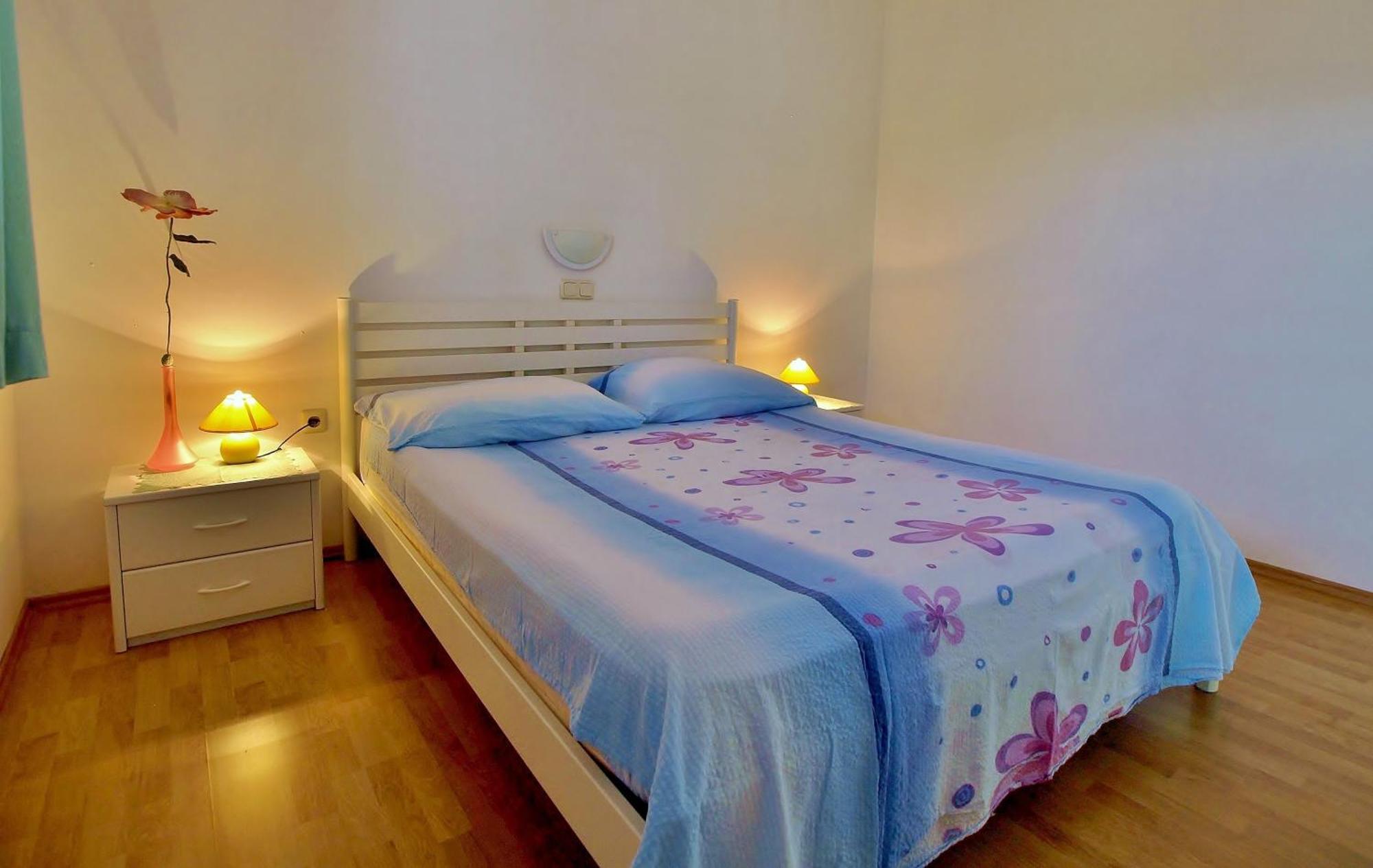 Apartments Eufemija Раб Экстерьер фото