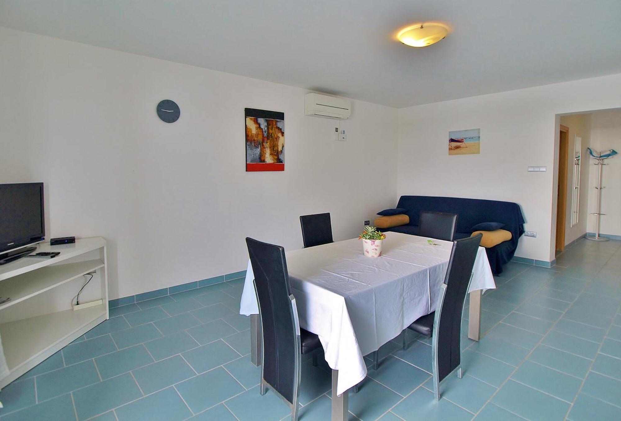 Apartments Eufemija Раб Экстерьер фото